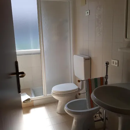 Beautiful And Spacious Two-room ميلان