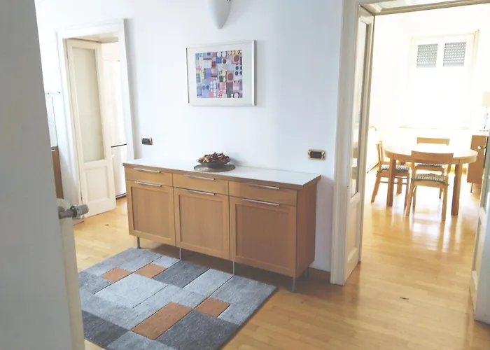 Apartament Beautiful And Spacious Two-room